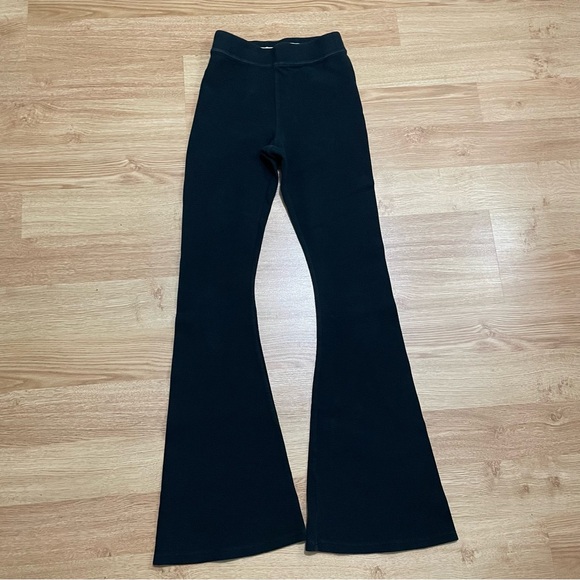 Aerie Waffle High Waist Bell Bottom Flare Leg Knit Pants | Sz S - Picture 2 of 8